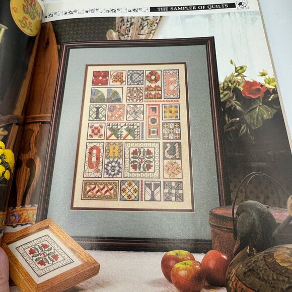 Quilt Designs In Cross-Stitch Hardcover Book By The Vanessa-Ann Collection 1989 - Picture 7 of 7